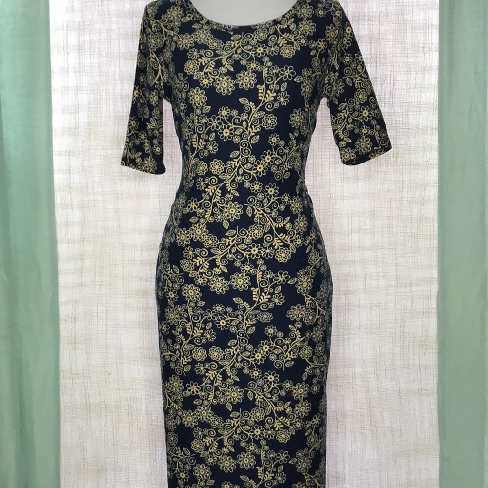 XS LULAROE JULIA